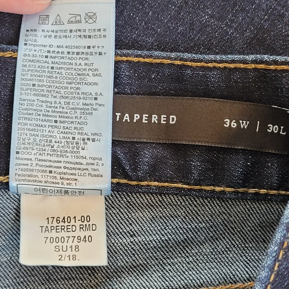 Banana Republic Tapered Fit RMD dark wash plain Jeans Sz 36x30